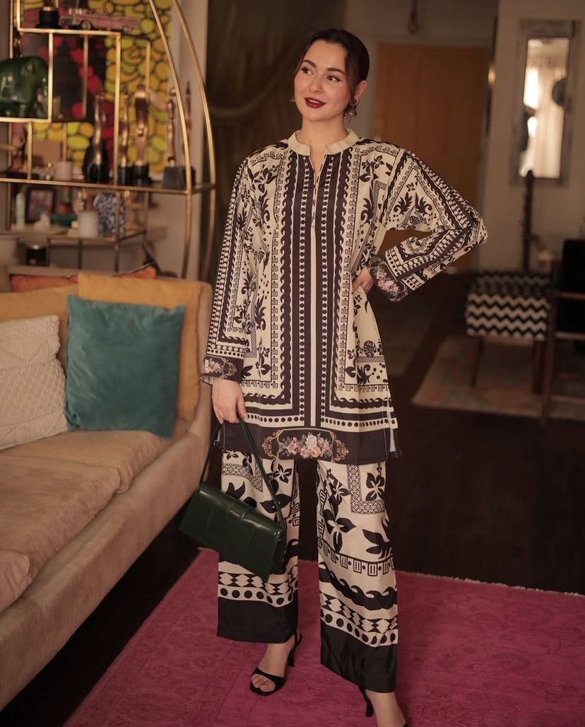 Black & Beige Classic Printed 2-Piece Suit