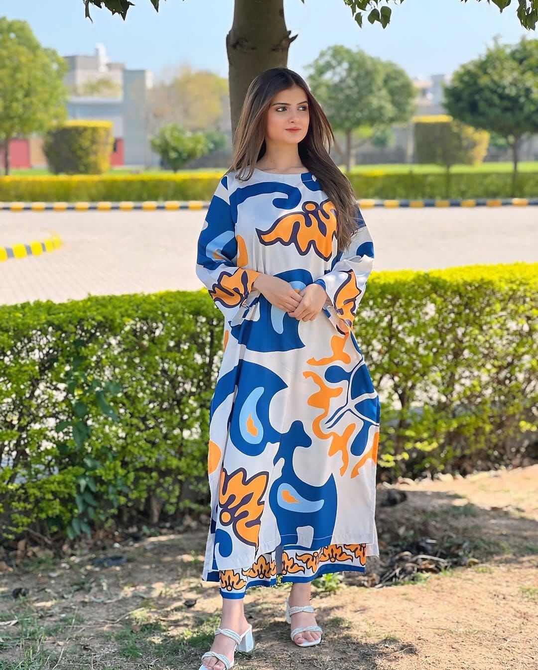 Blue & Orange Abstract Printed 2-Piece Suit