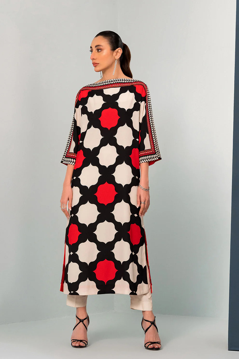 Red & Black Geometric Printed 2-Piece Suit