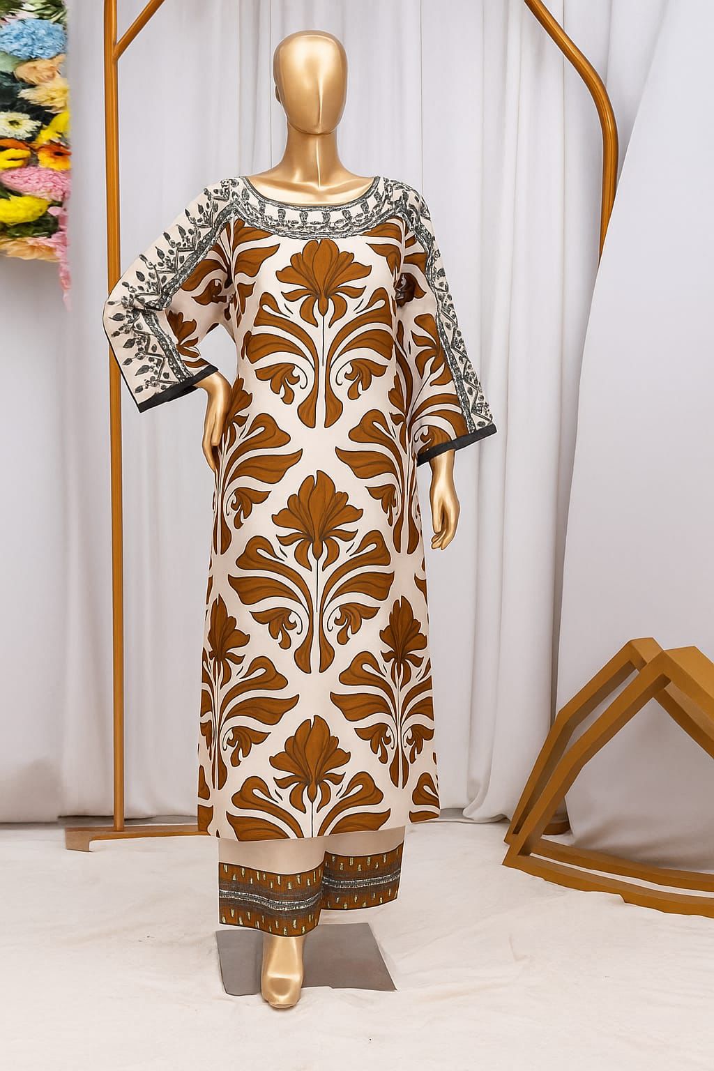 Royal Motif 2-Piece Suit