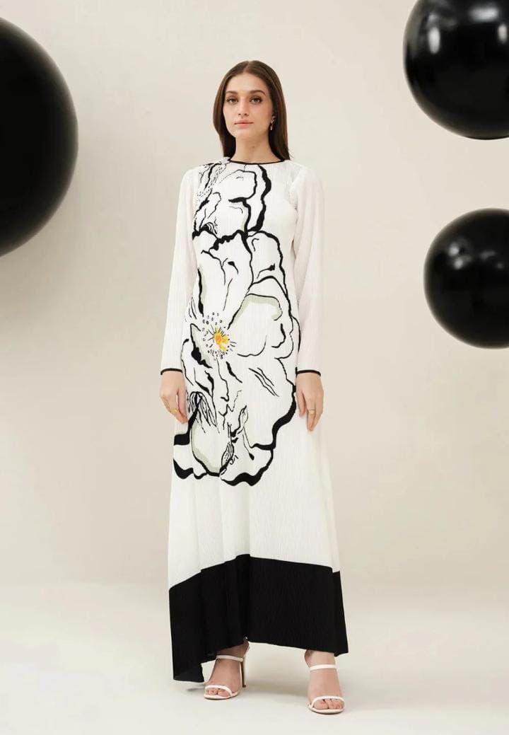 Monochrome Petal Long Dress